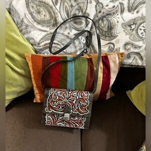 Patricia Nash Tooled Turquoise Embossed Leather Southwestern Crossbody